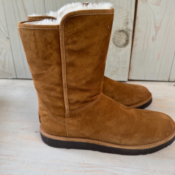 UGG ABREE  TOSCANA FUR SHORT BOOTS NIB - Picture 5 of 9